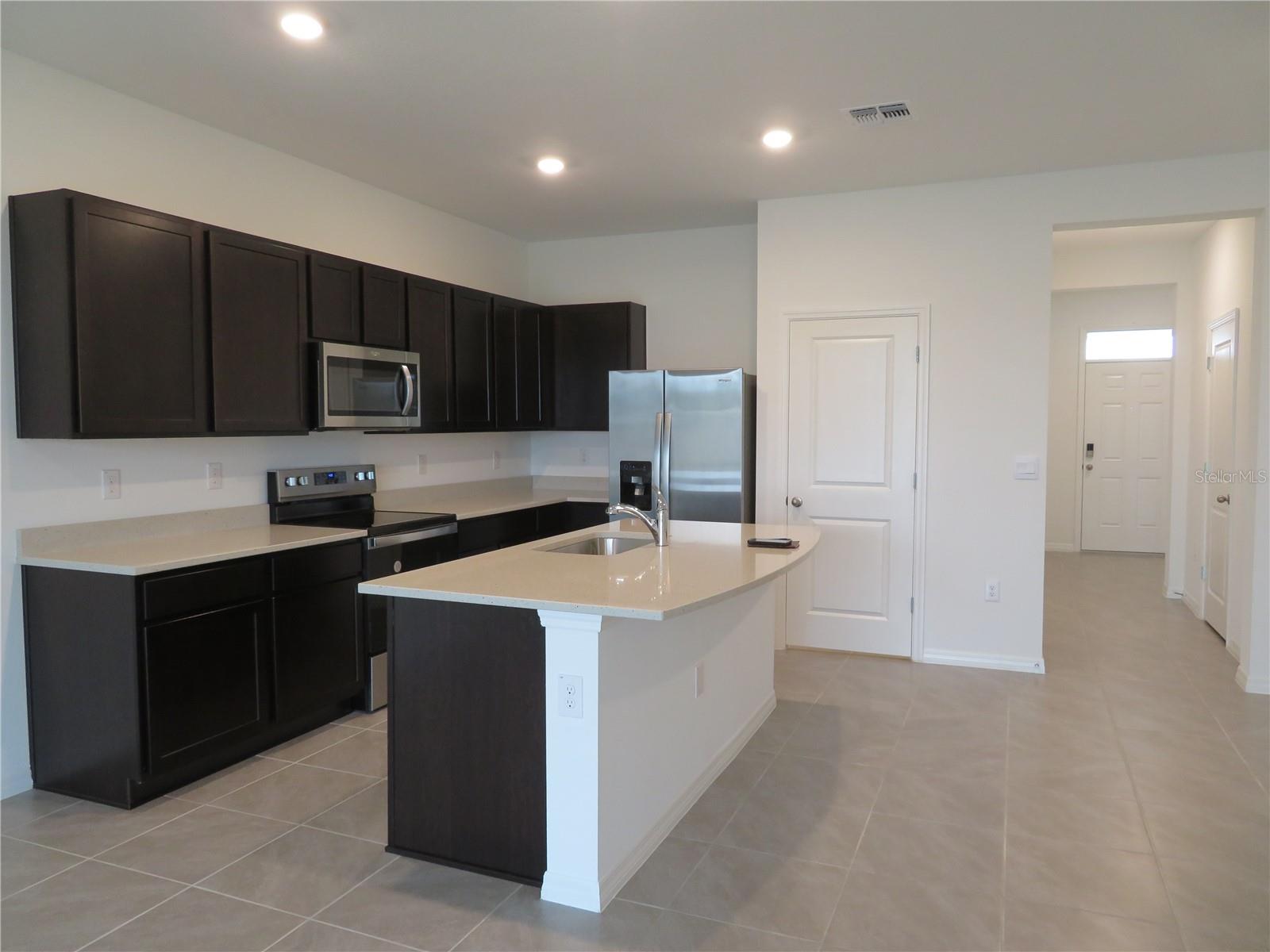 Image 8 of 24 For 17212 Bigleaf Mahogany Lane