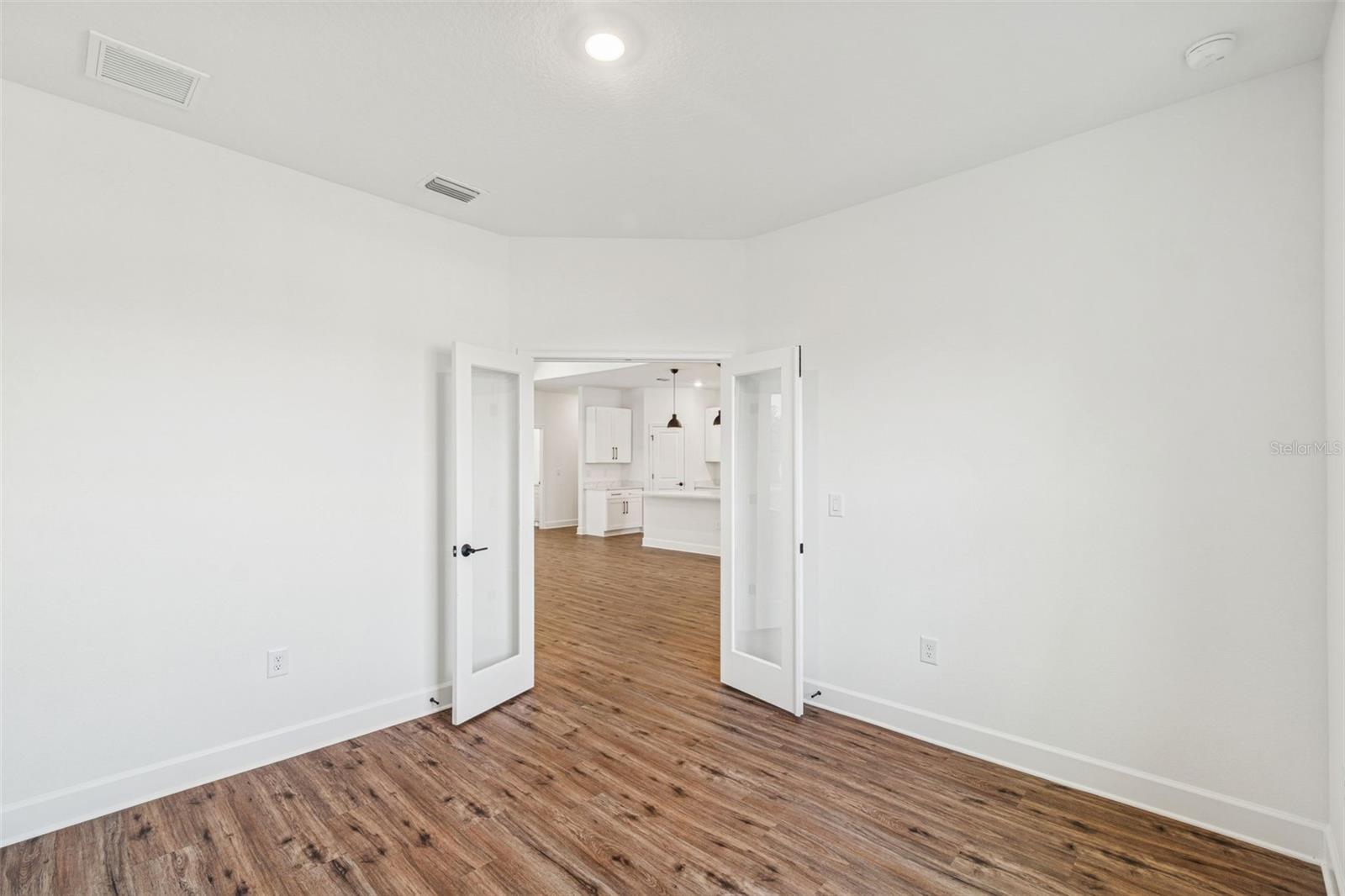 Image 31 of 95 For 2291 Fayson Lane