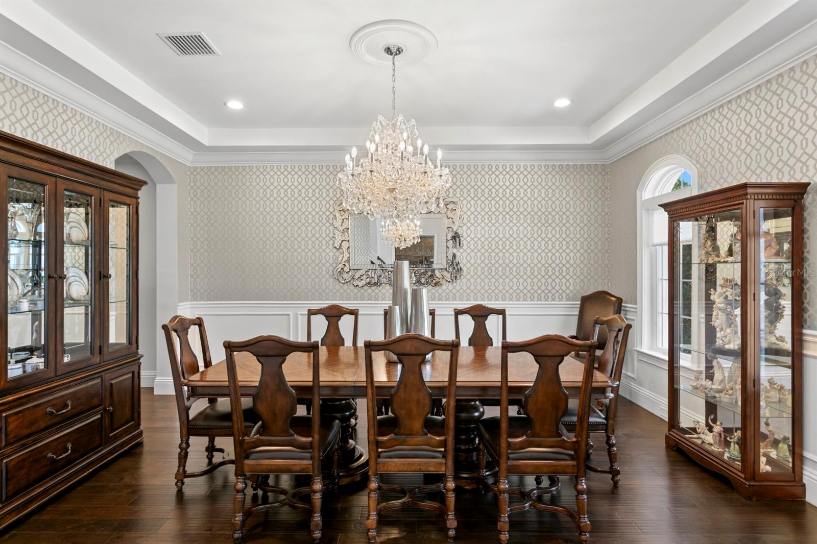 Image 20 of 49 For 2604 Bryant Circle