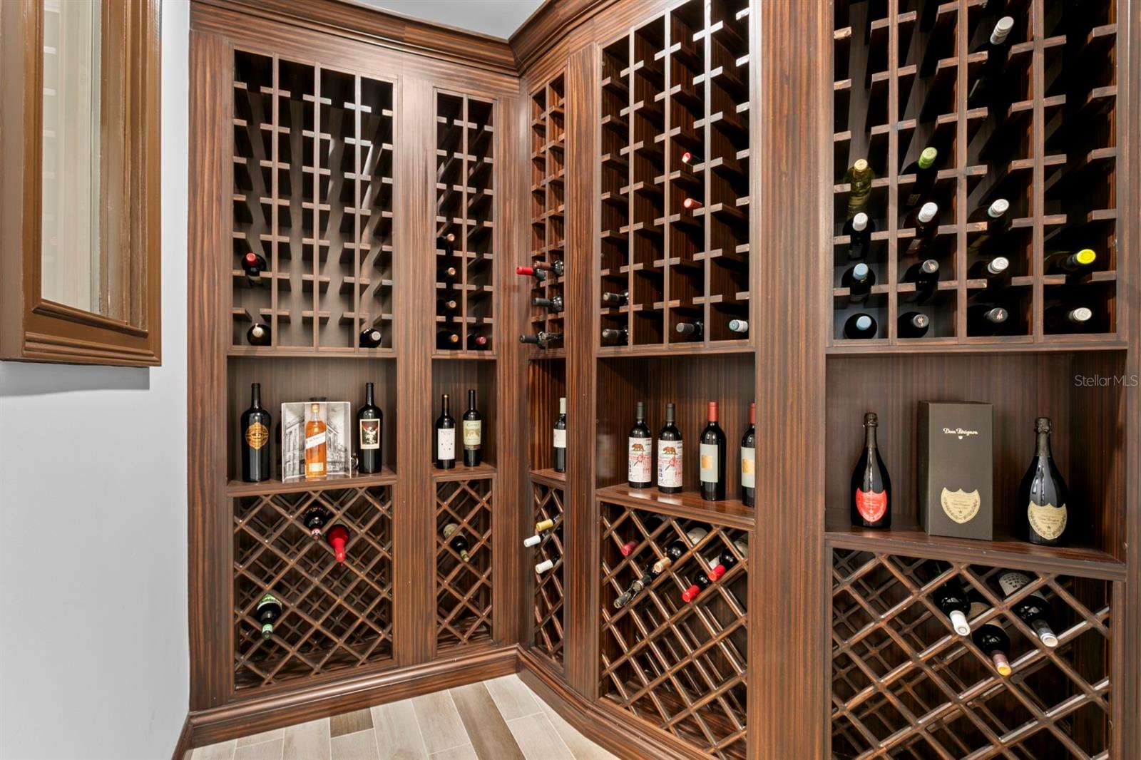 Image 21 of 49 For 2604 Bryant Circle