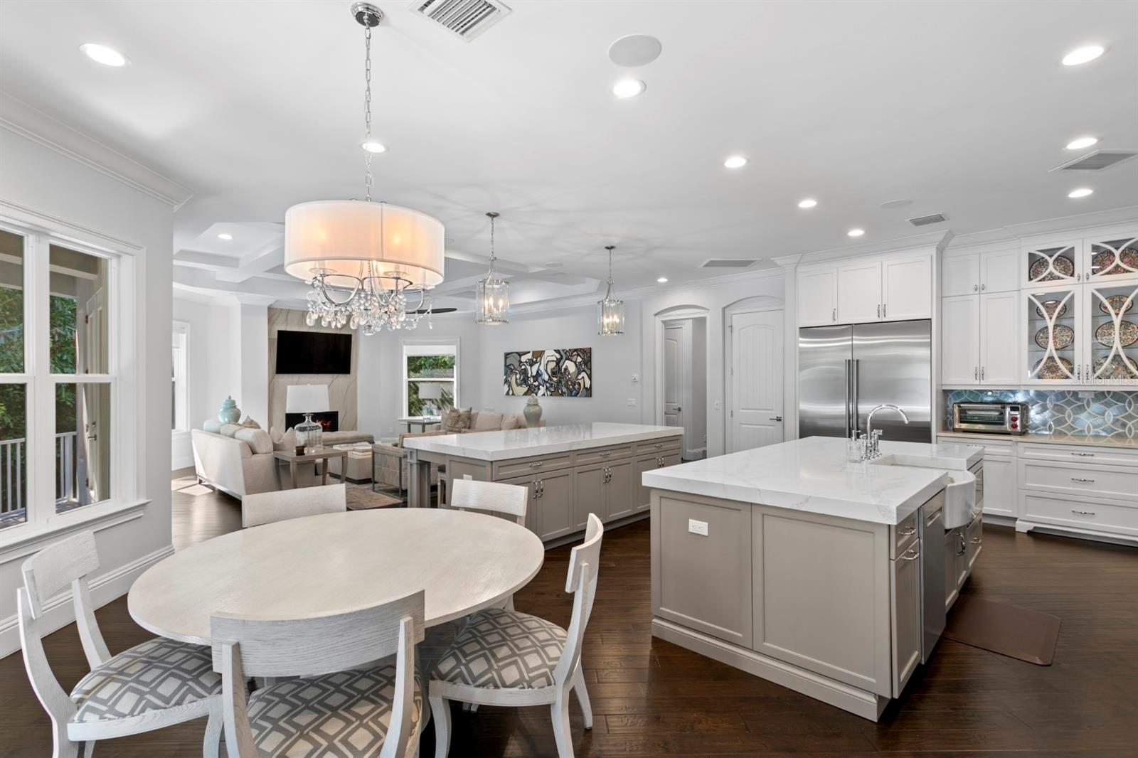 Image 7 of 49 For 2604 Bryant Circle