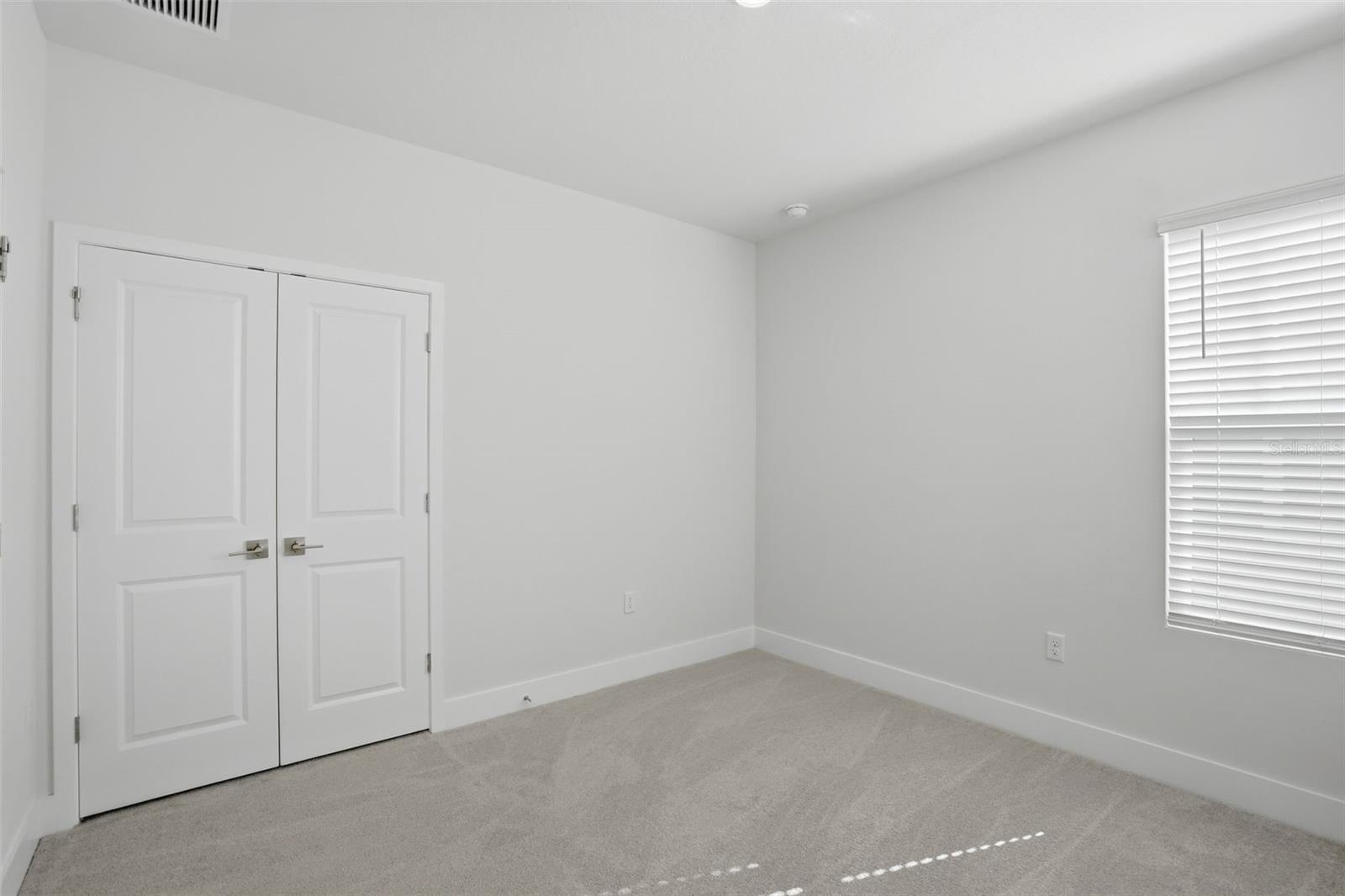 Image 20 of 30 For 2123 1st Avenue N