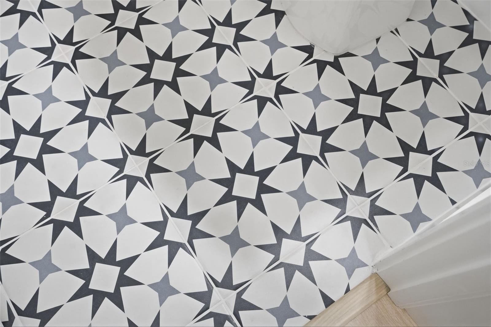 Image 30 of 30 For 2123 1st Avenue N