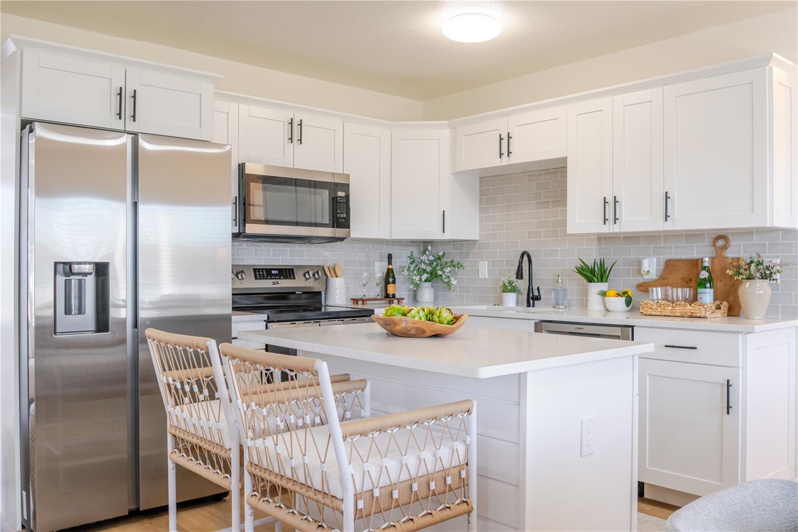 Image 11 of 49 For 5737 3rd Avenue N