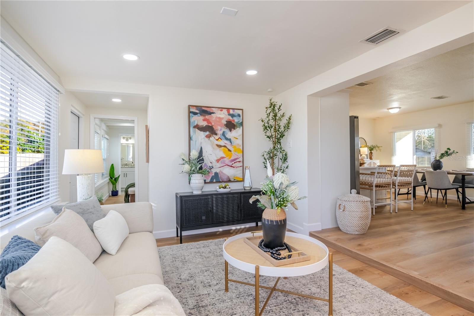 Image 19 of 49 For 5737 3rd Avenue N