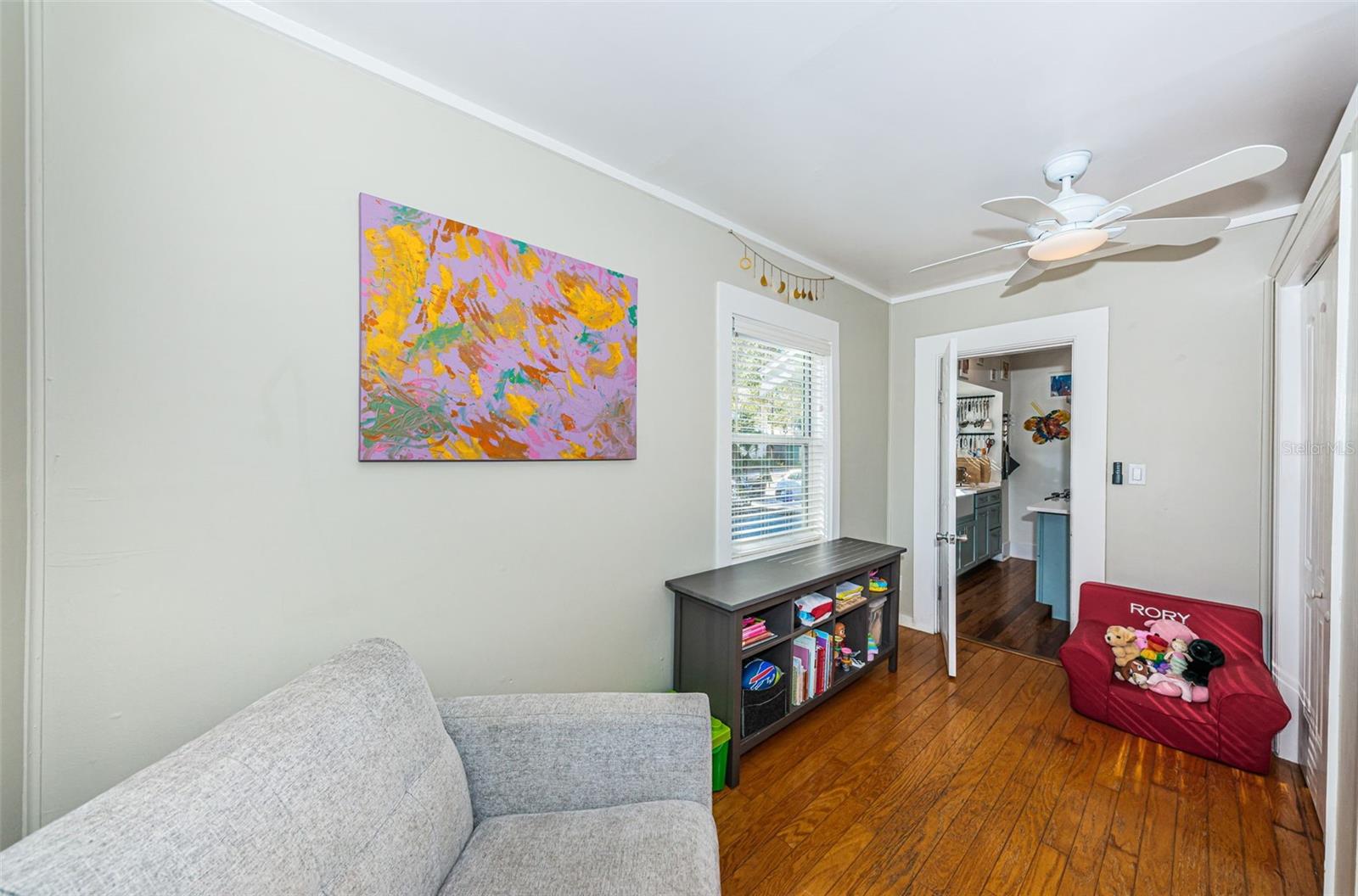 Image 16 of 45 For 1009 8th Street N