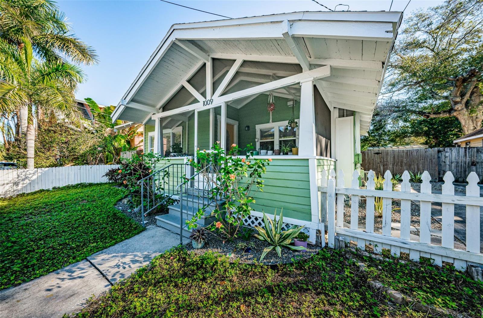 Image 33 of 45 For 1009 8th Street N