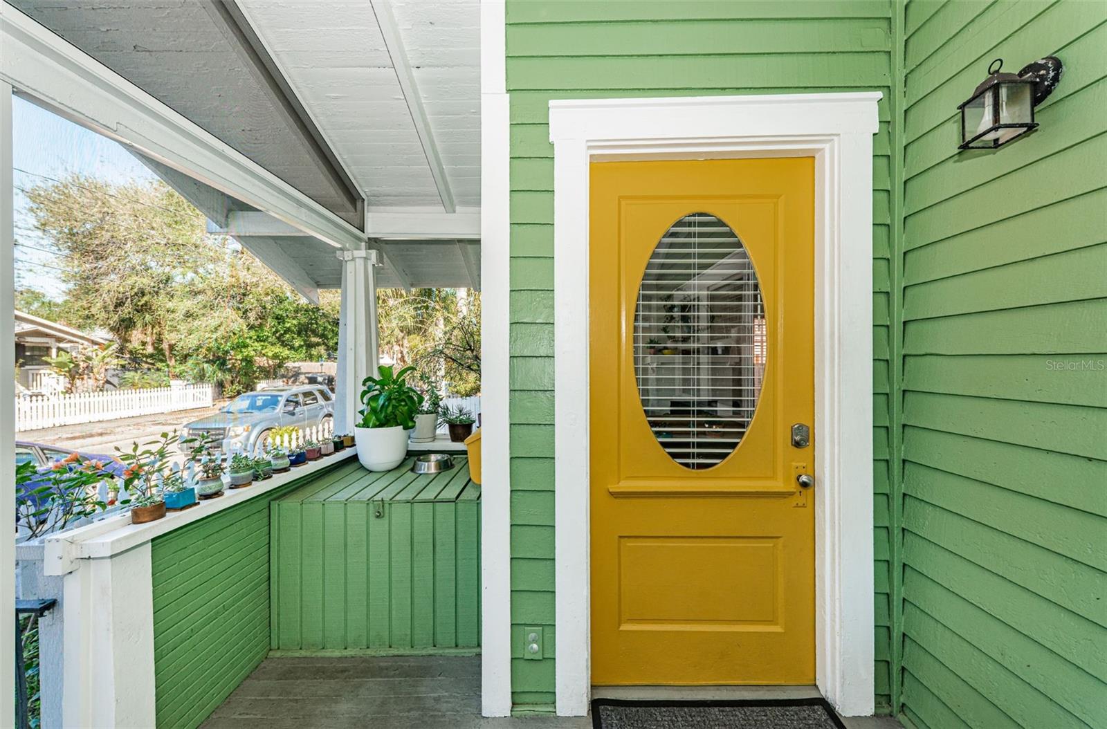 Image 4 of 45 For 1009 8th Street N