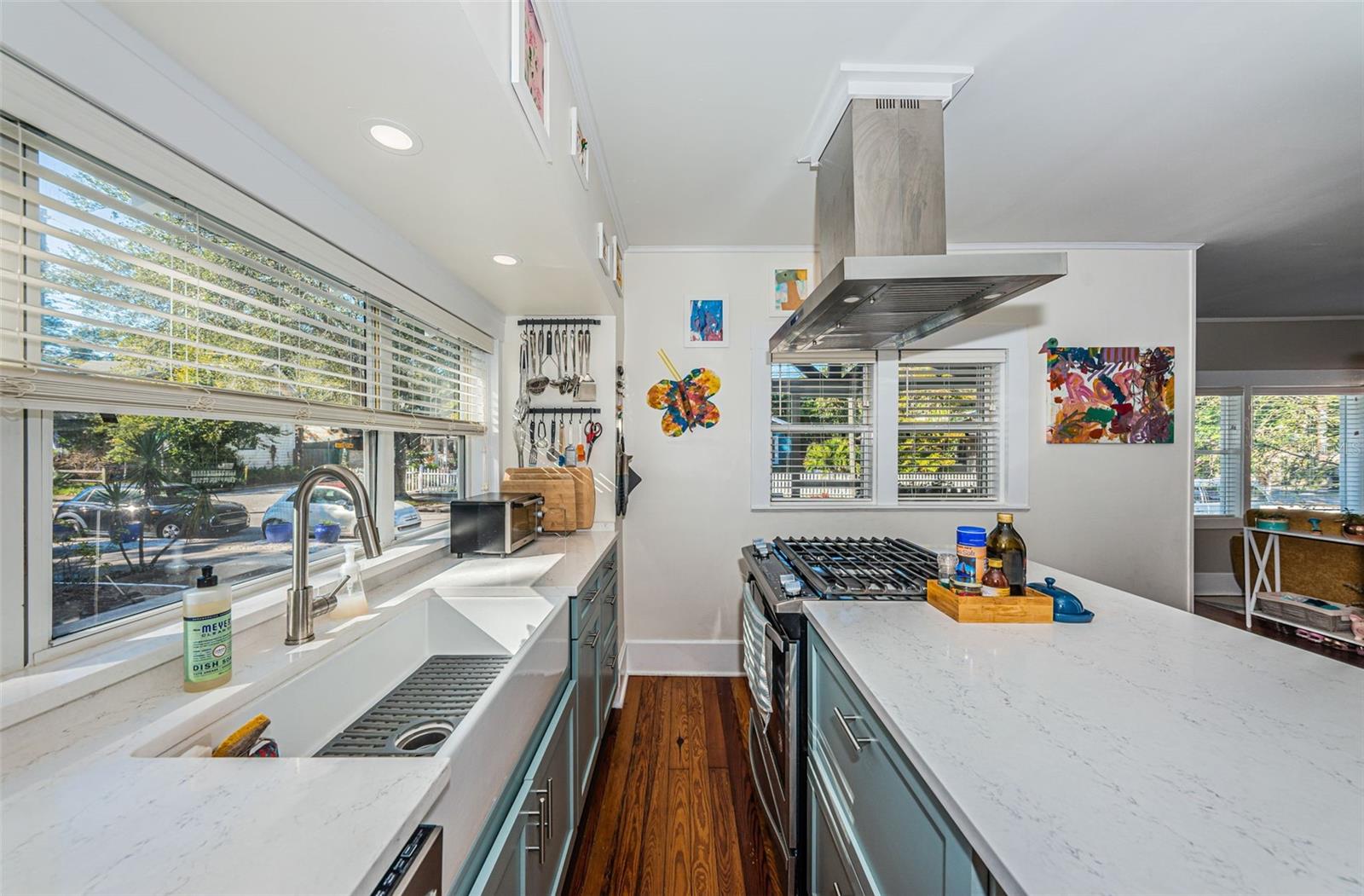 Image 7 of 45 For 1009 8th Street N