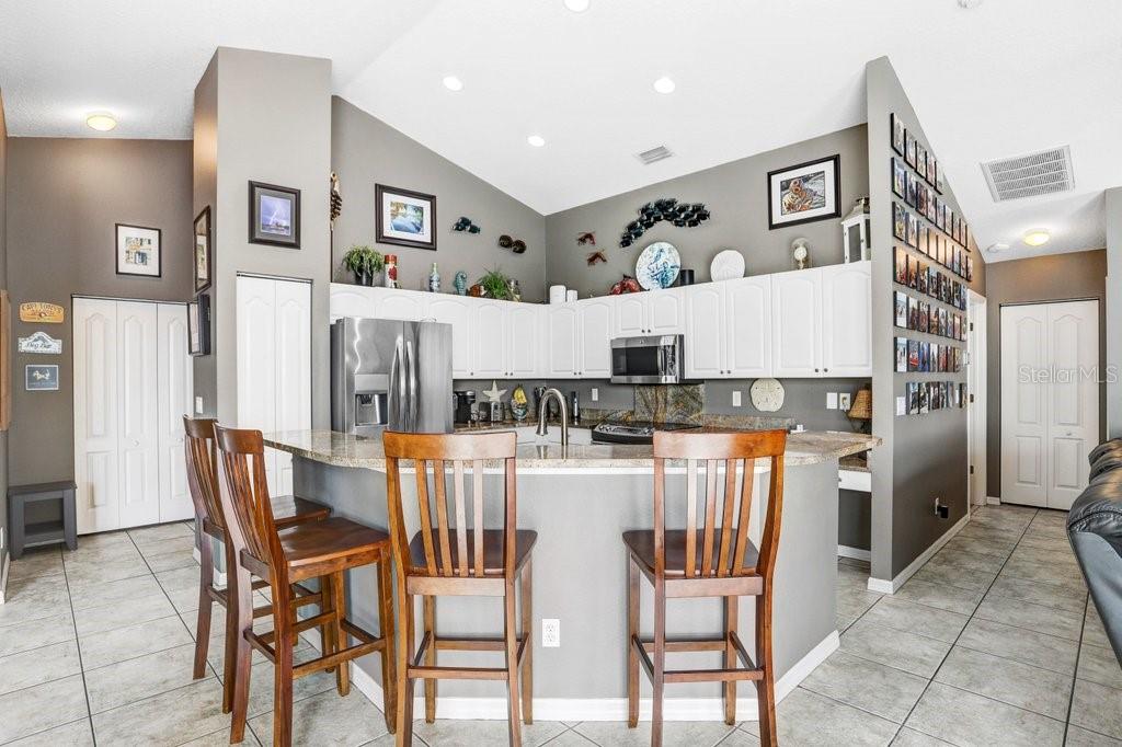 Image 10 of 61 For 1161 Marina Drive