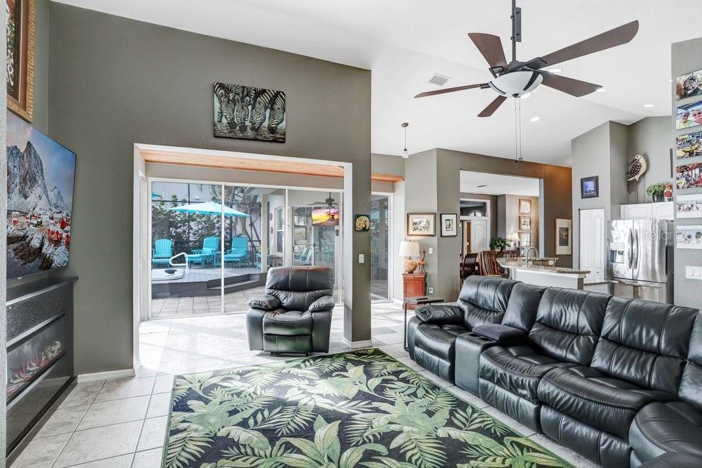 Image 17 of 61 For 1161 Marina Drive