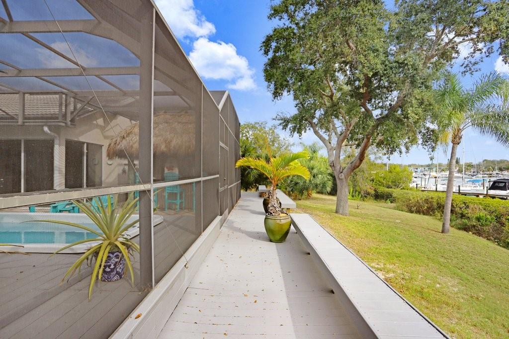 Image 38 of 61 For 1161 Marina Drive