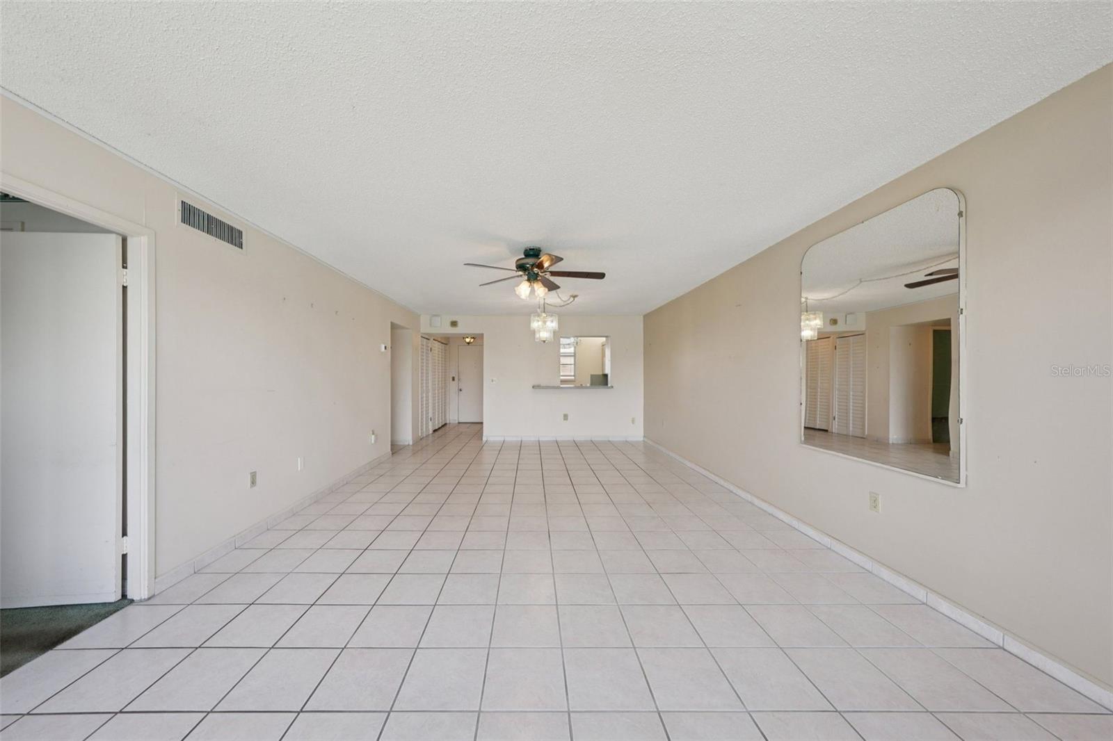 Image 19 of 59 For 7425 Bay Island Drive S 203