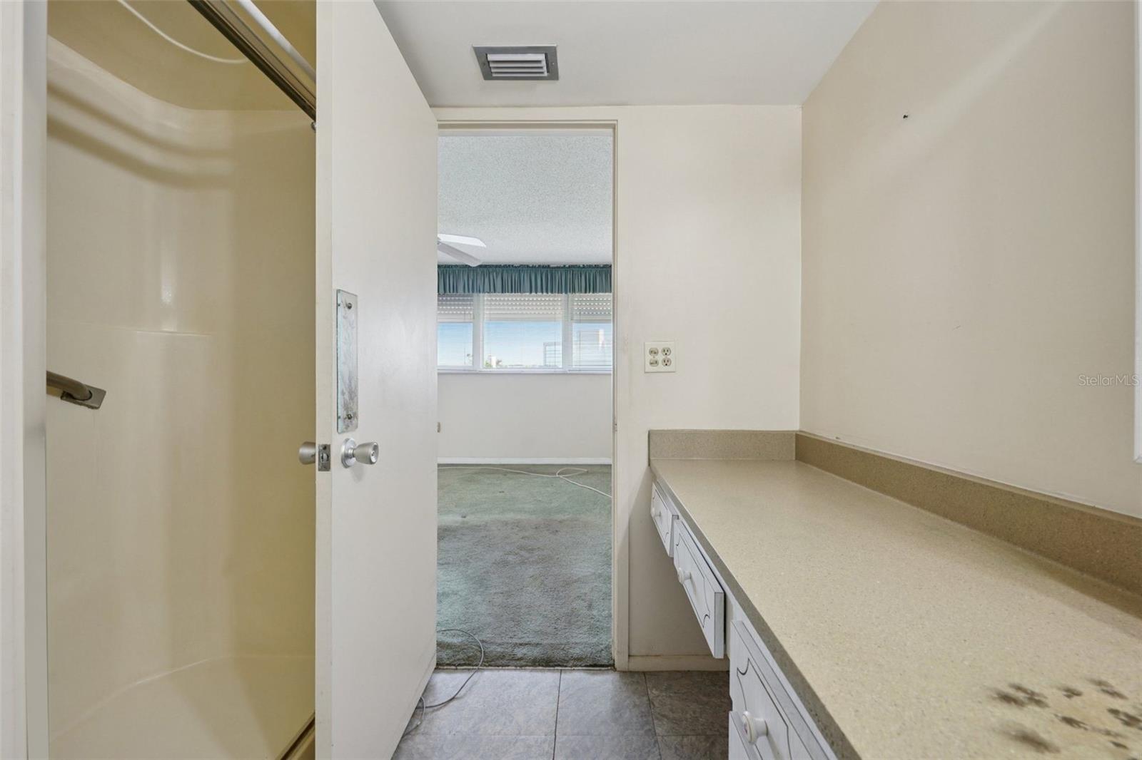 Image 35 of 59 For 7425 Bay Island Drive S 203