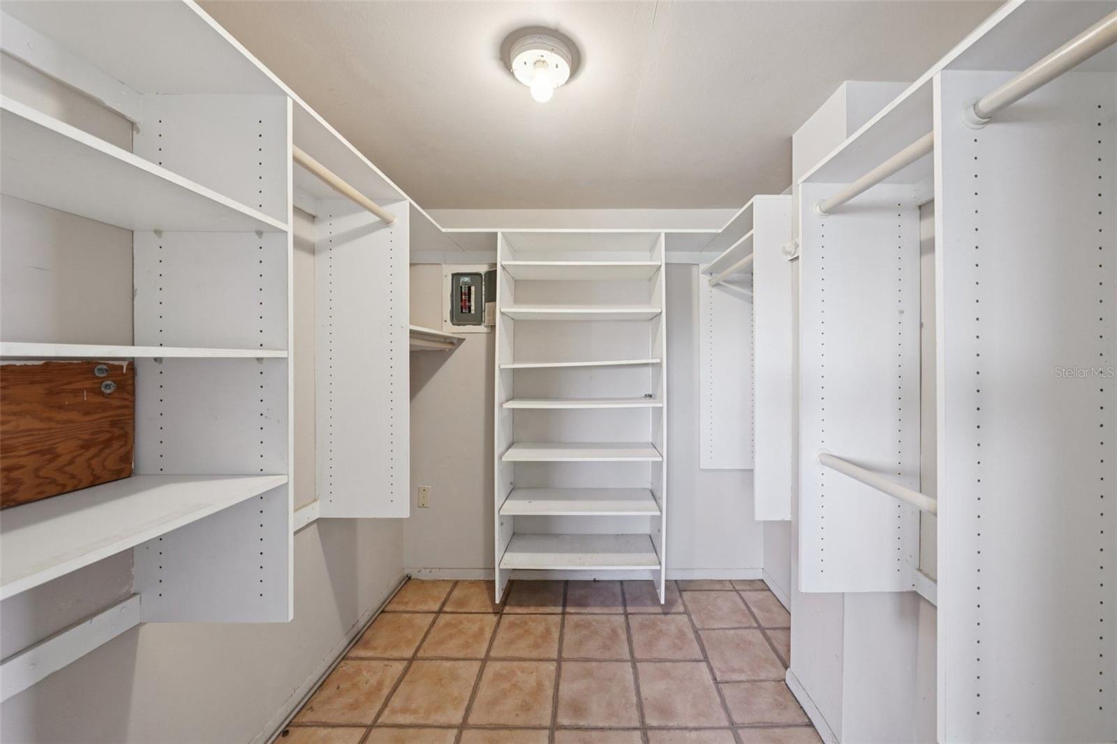 Image 36 of 59 For 7425 Bay Island Drive S 203