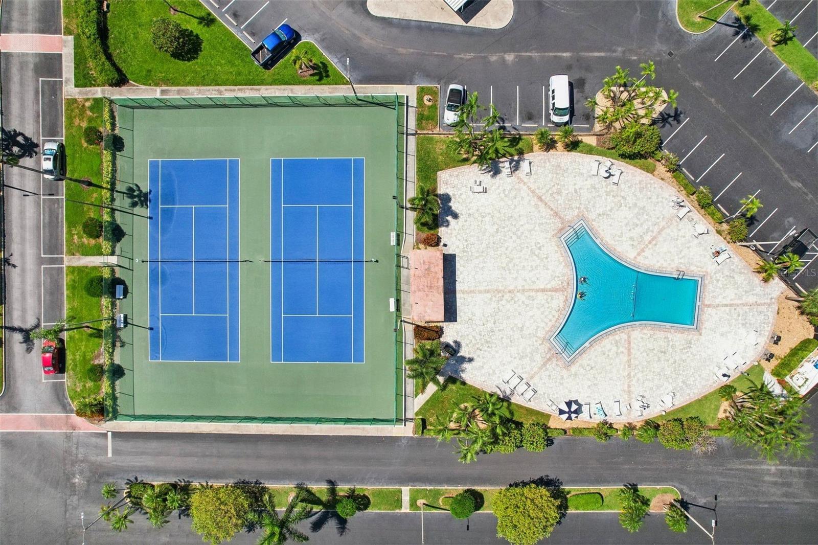 Image 6 of 59 For 7425 Bay Island Drive S 203