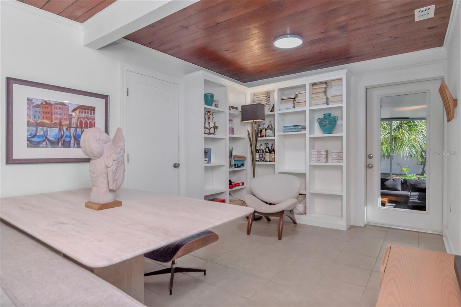 Image 11 of 32 For 6208 Jones Road