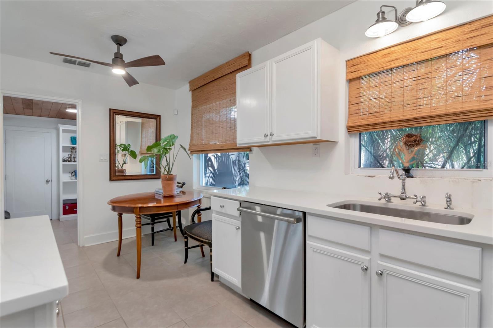 Image 16 of 32 For 6208 Jones Road