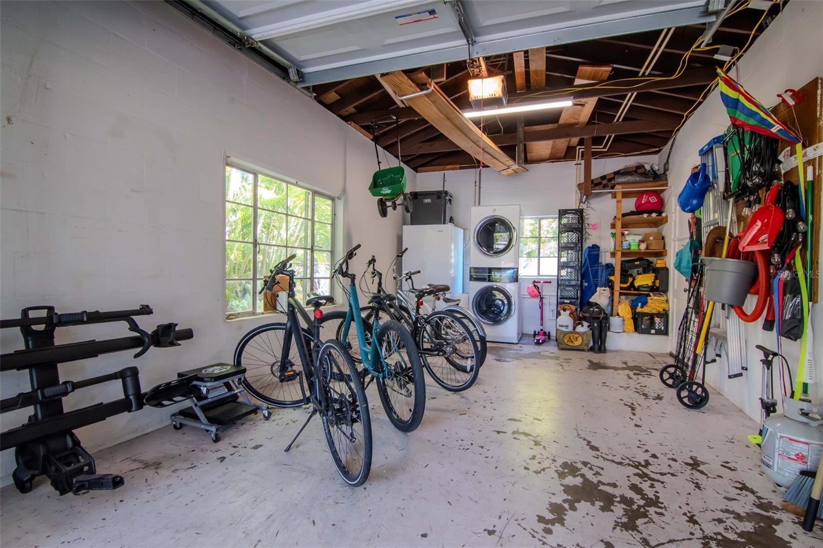 Image 22 of 32 For 6208 Jones Road