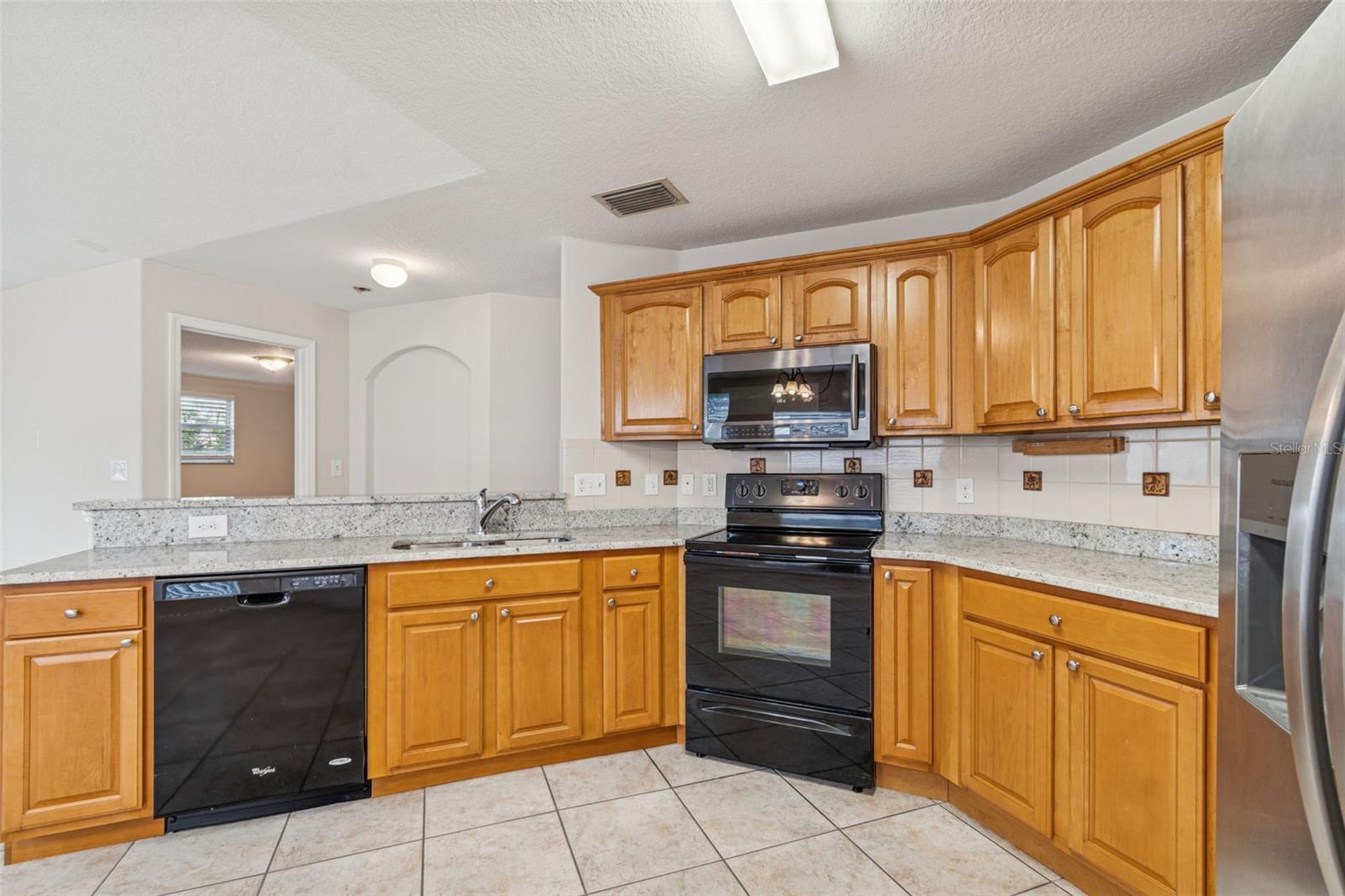 Image 13 of 57 For 2515 Leroy Street