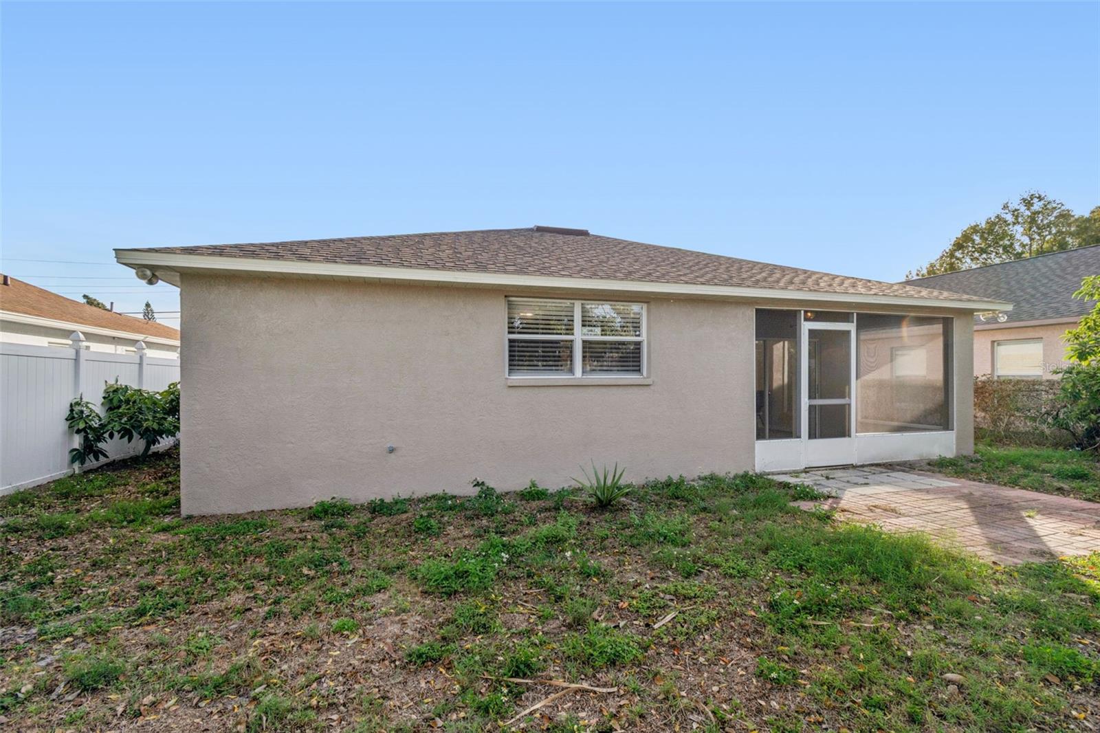 Image 43 of 57 For 2515 Leroy Street