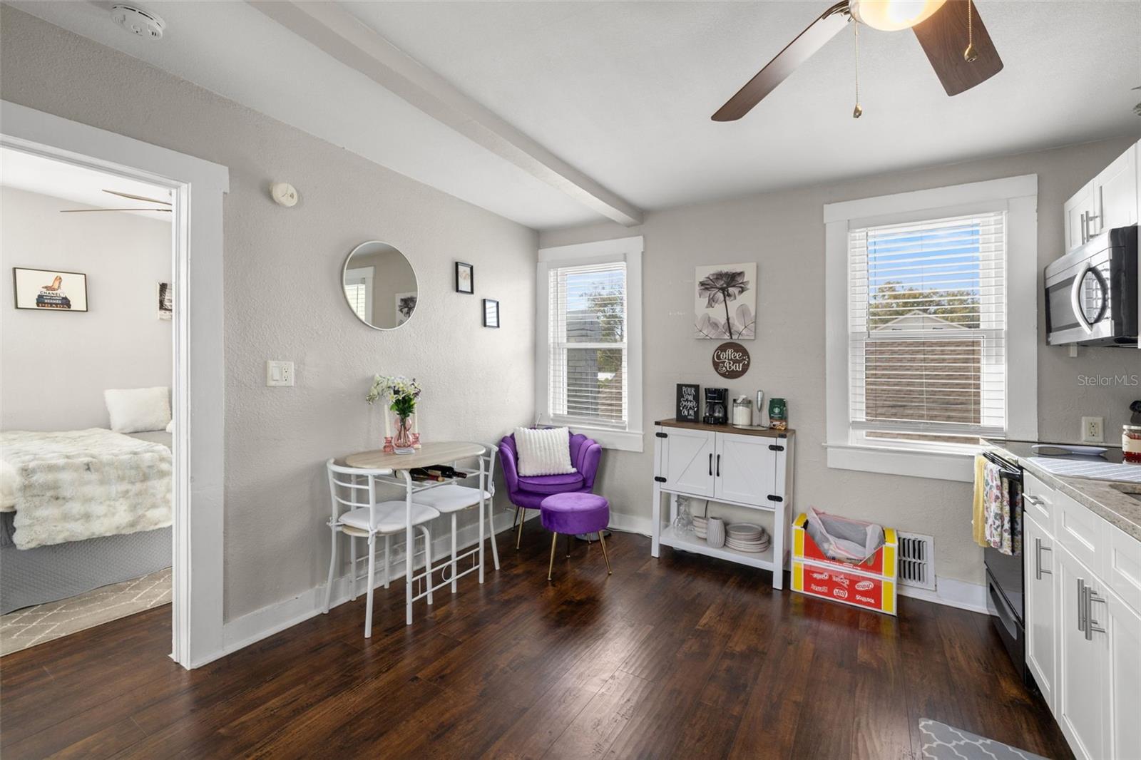 Image 25 of 38 For 203 Emma Street