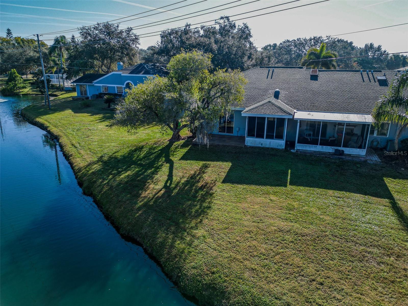 Image 43 of 49 For 17 Penzance Court