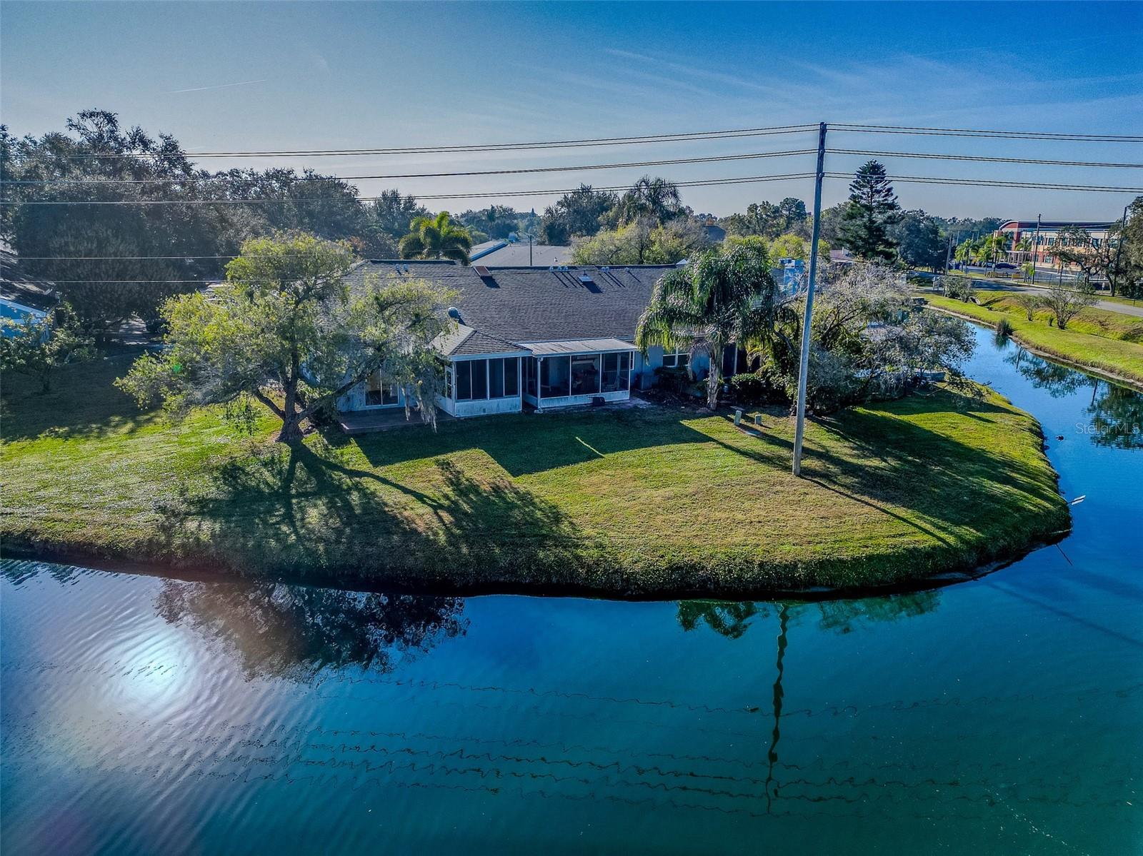 Image 44 of 49 For 17 Penzance Court