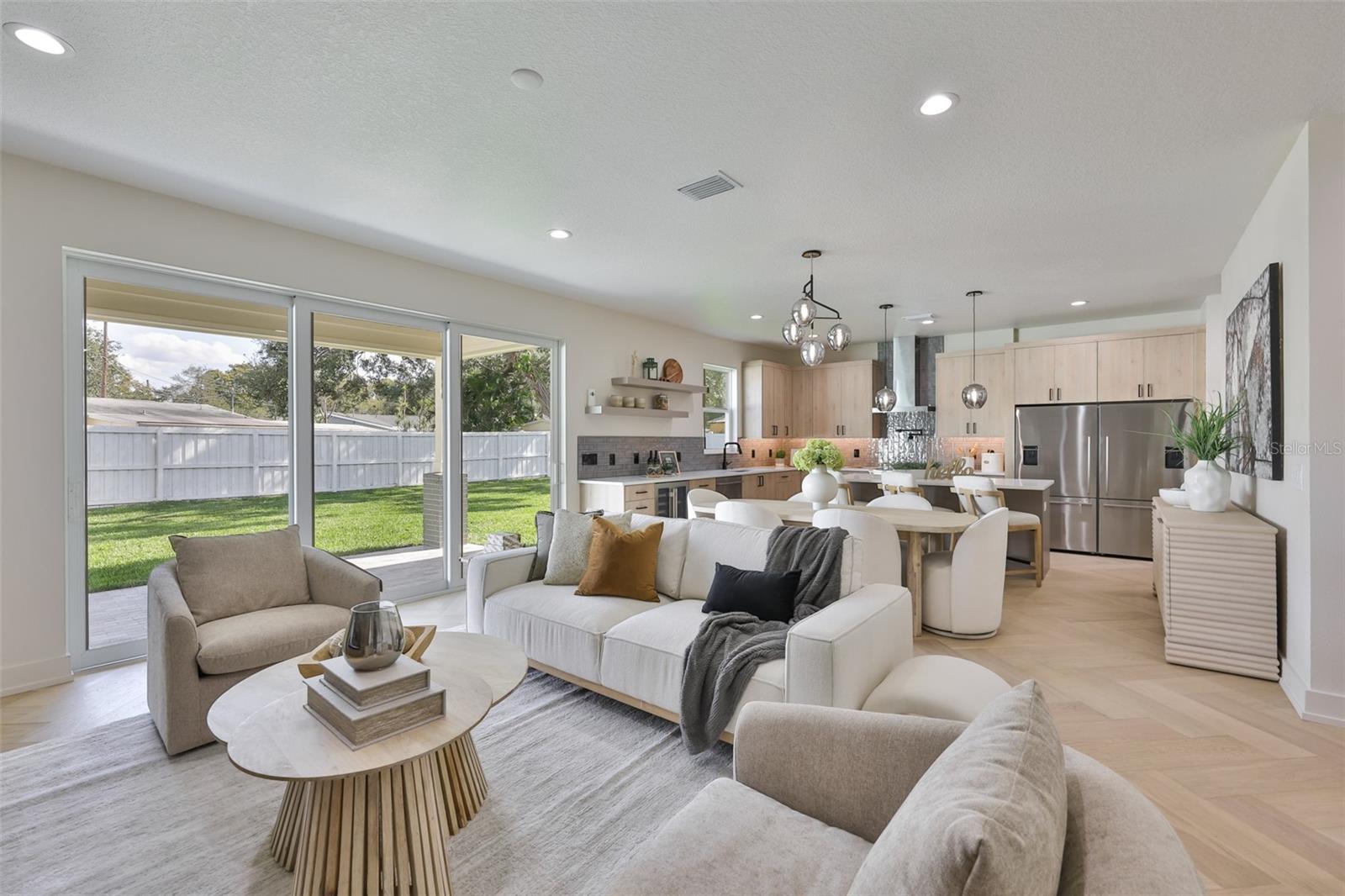 Image 28 of 63 For 5610 Sheridan Road