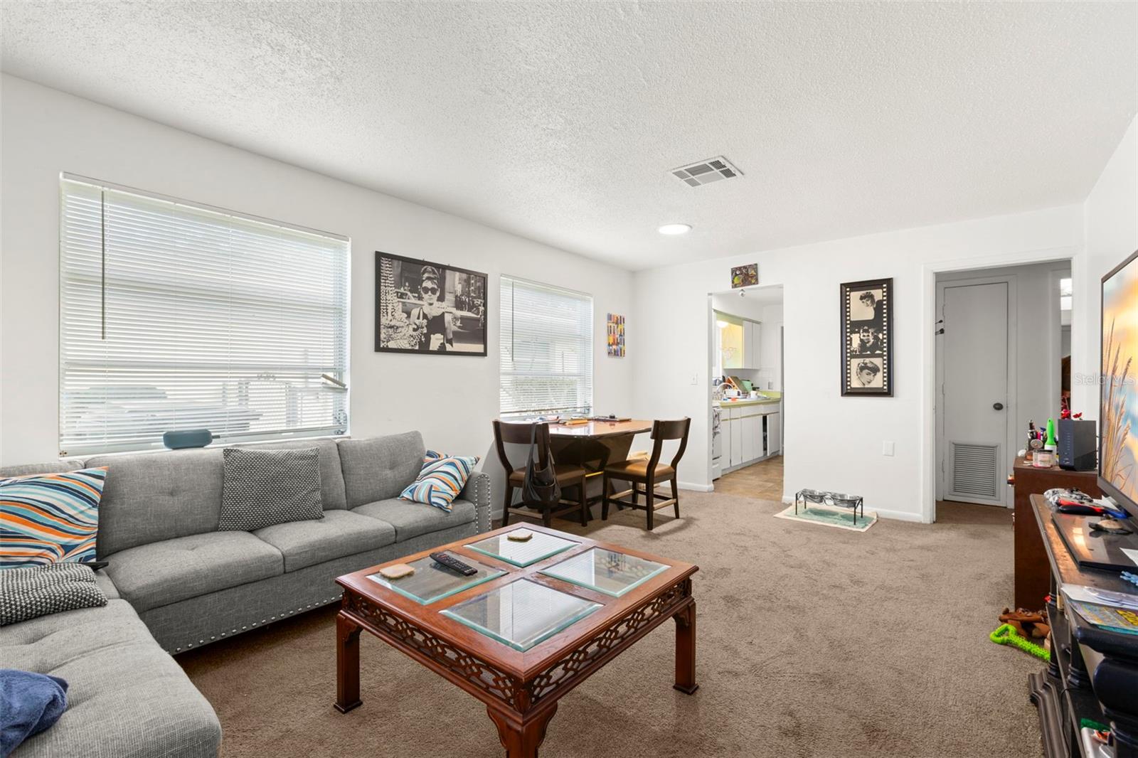 Image 11 of 28 For 747 Heritage Lane