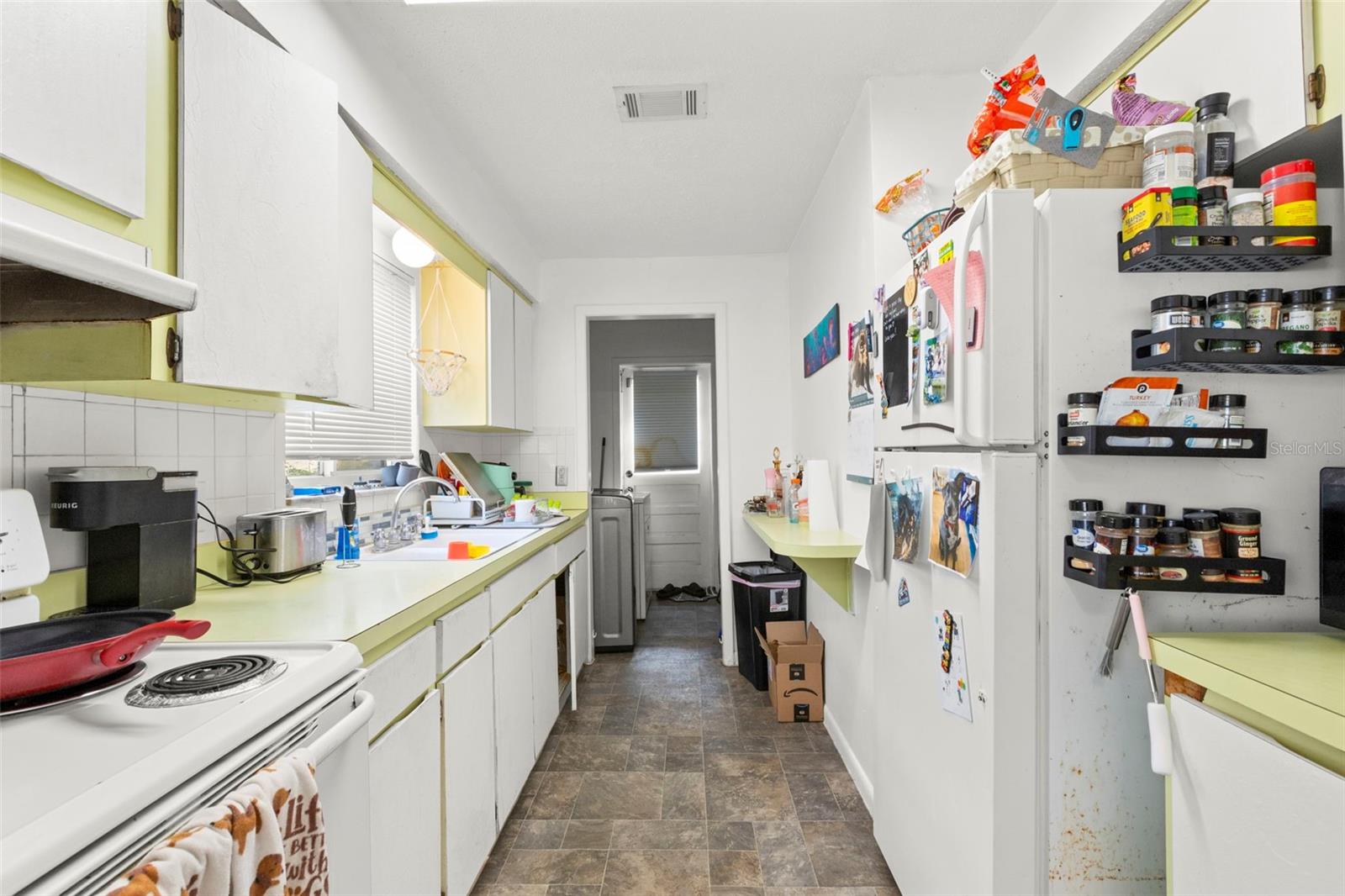 Image 13 of 28 For 747 Heritage Lane