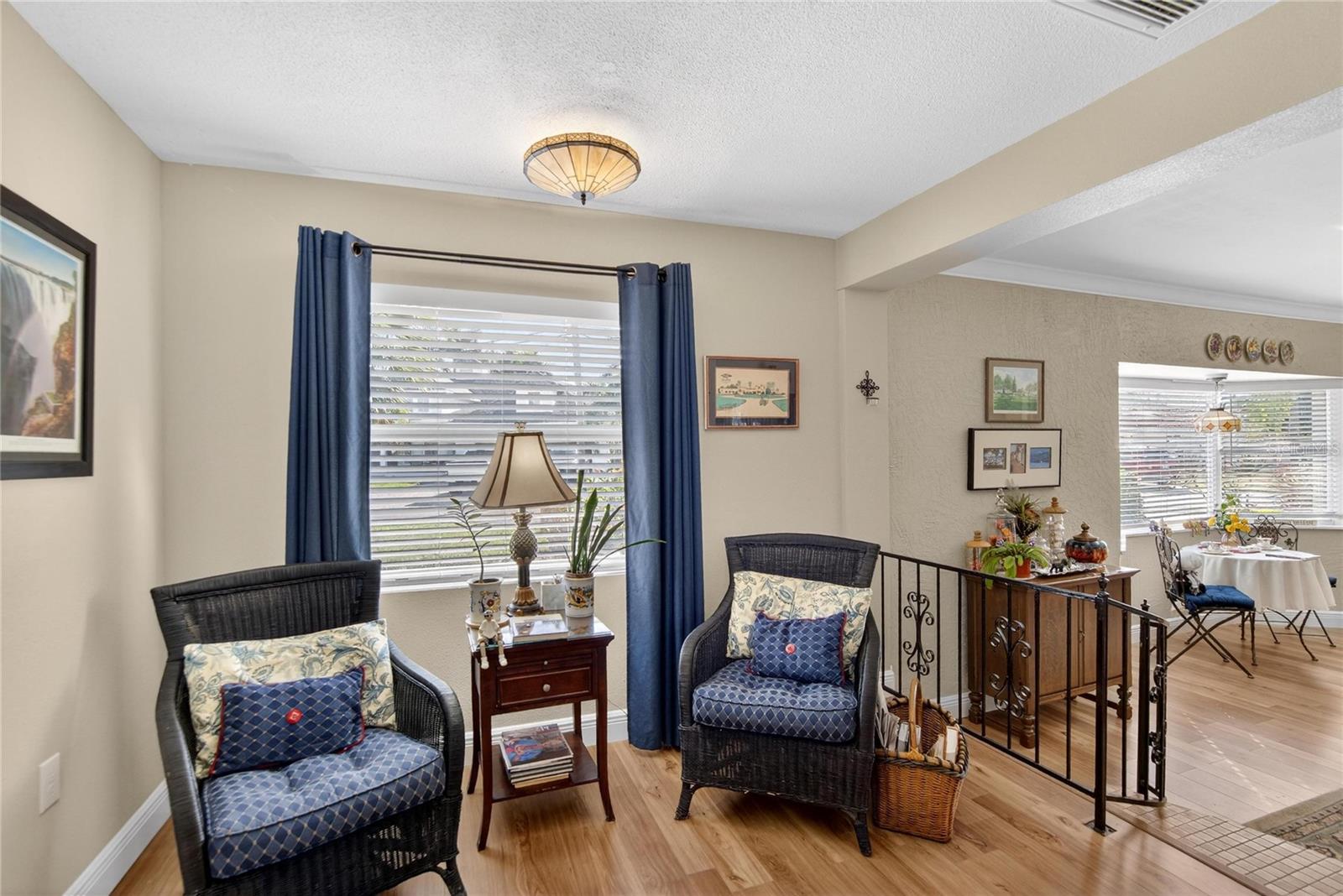 Image 16 of 86 For 6518 Debbie Lane S