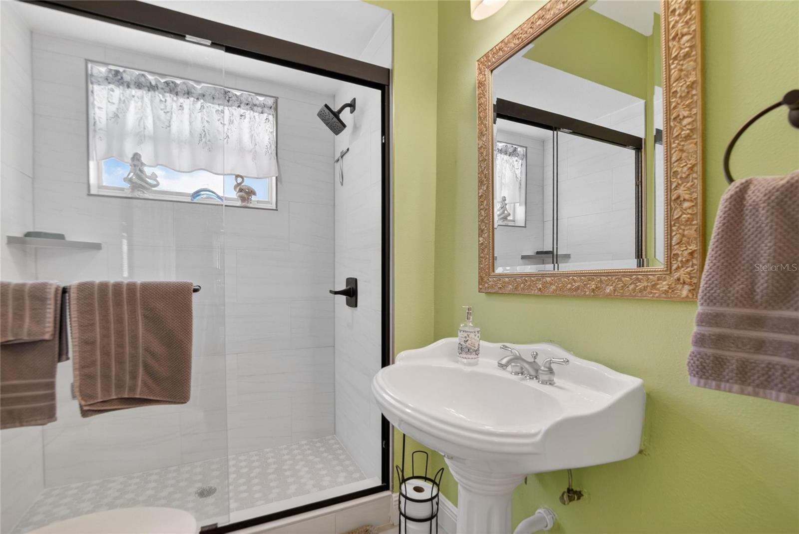 Image 27 of 86 For 6518 Debbie Lane S