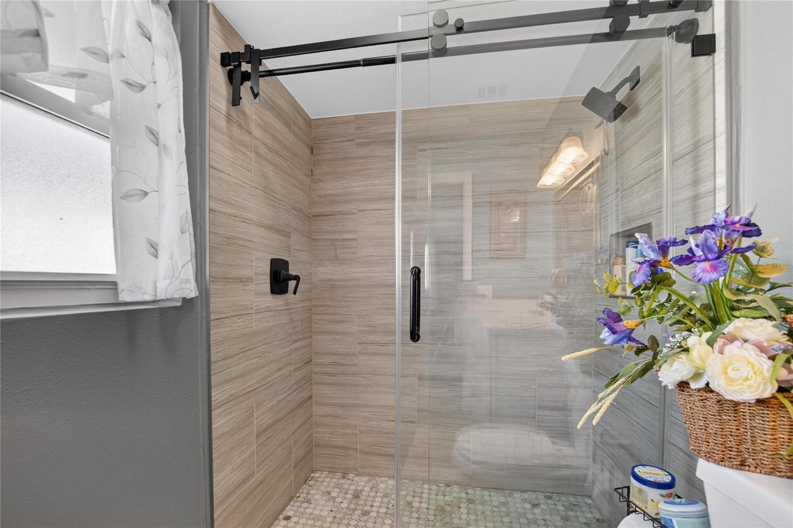 Image 45 of 86 For 6518 Debbie Lane S