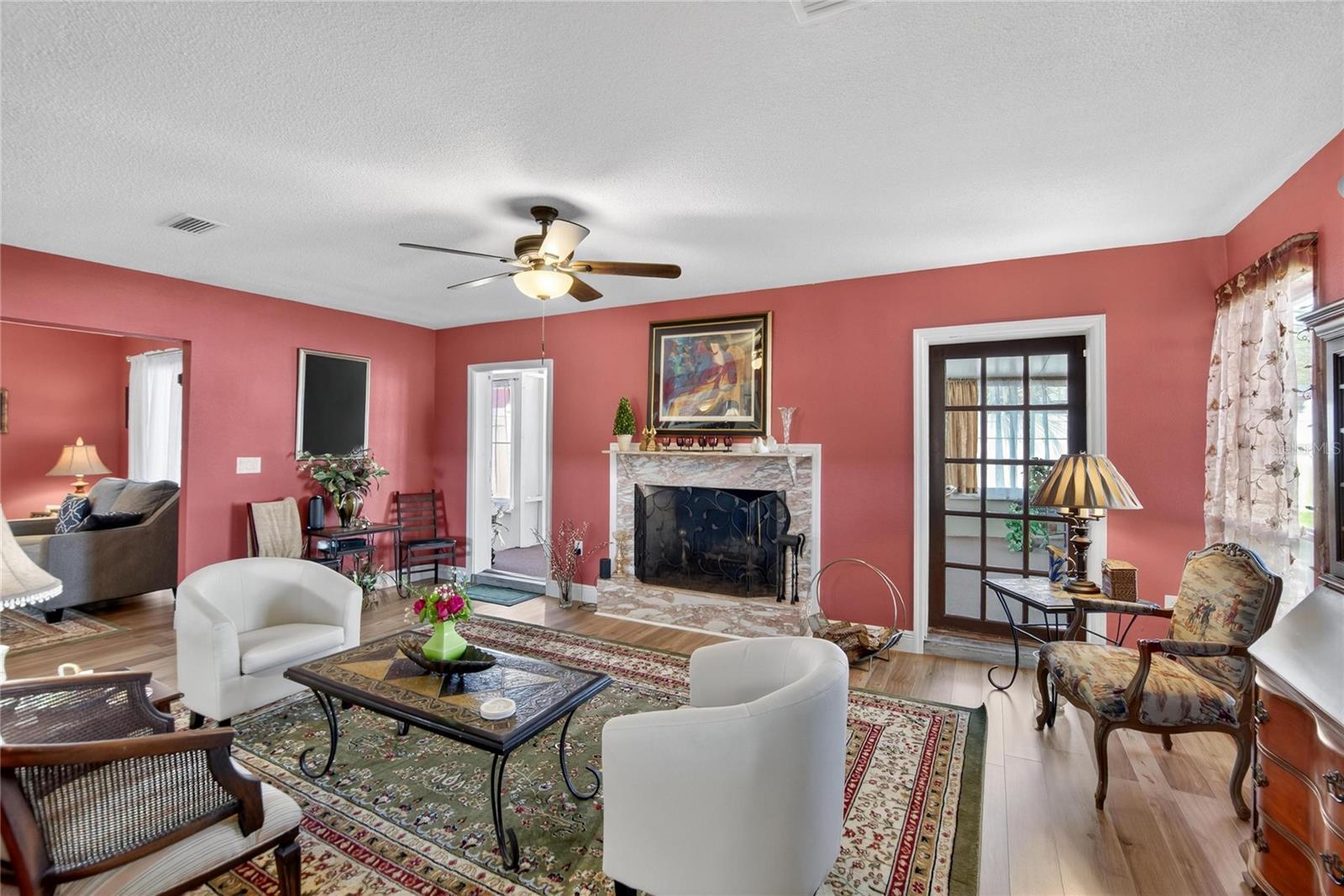 Image 5 of 86 For 6518 Debbie Lane S