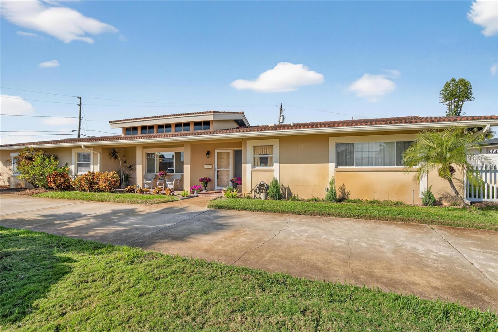 Image 56 of 86 For 6518 Debbie Lane S