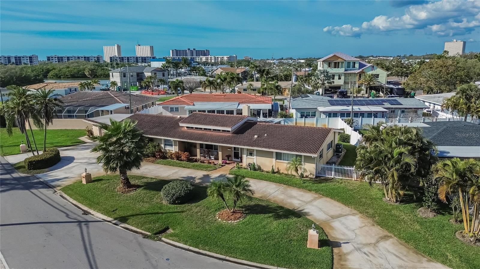 Image 70 of 86 For 6518 Debbie Lane S