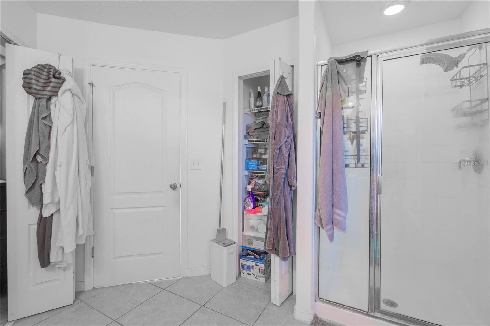 Image 35 of 41 For 509 Bella Rosa Circle