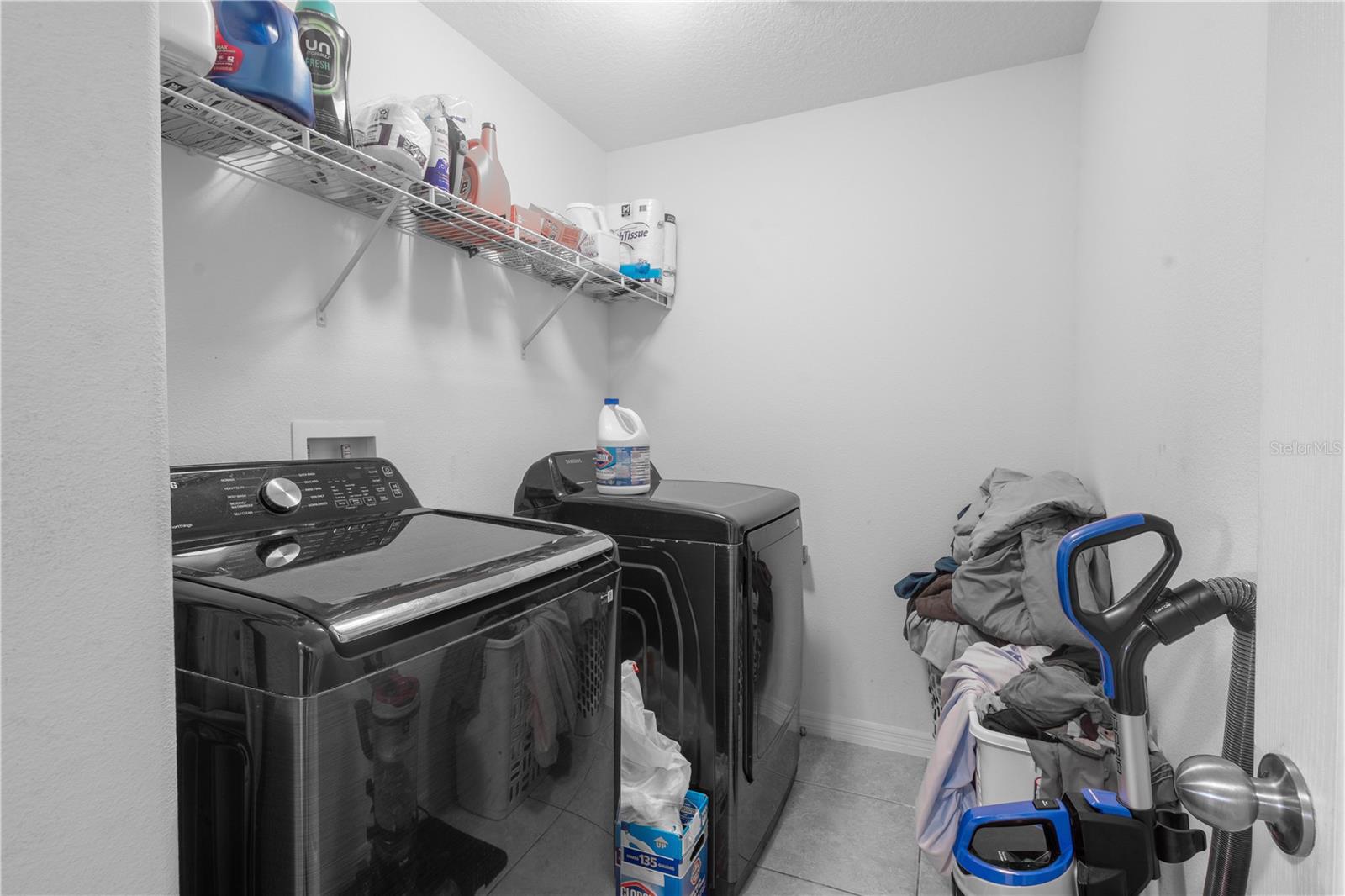 Image 36 of 41 For 509 Bella Rosa Circle