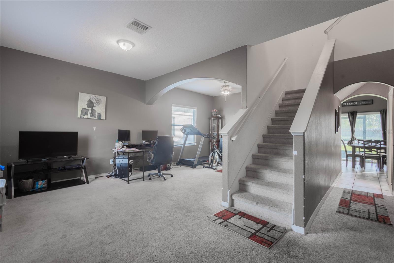 Image 4 of 41 For 509 Bella Rosa Circle