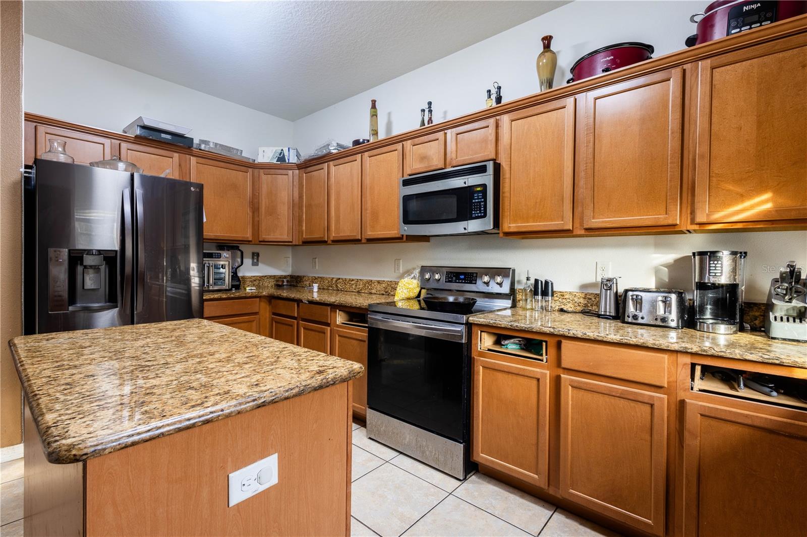 Image 9 of 41 For 509 Bella Rosa Circle