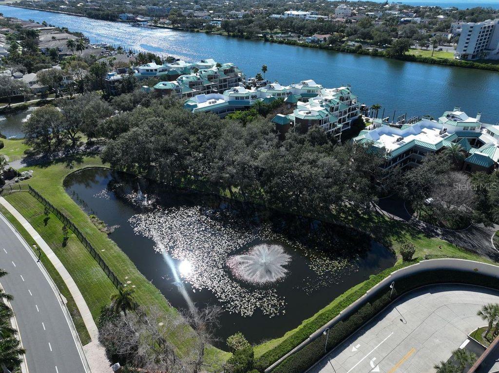 Image 27 of 36 For 923 Seddon Cove Way 923