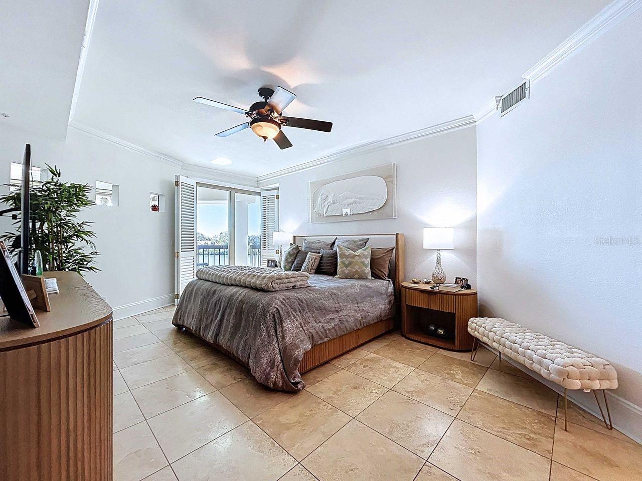 Image 9 of 36 For 923 Seddon Cove Way 923