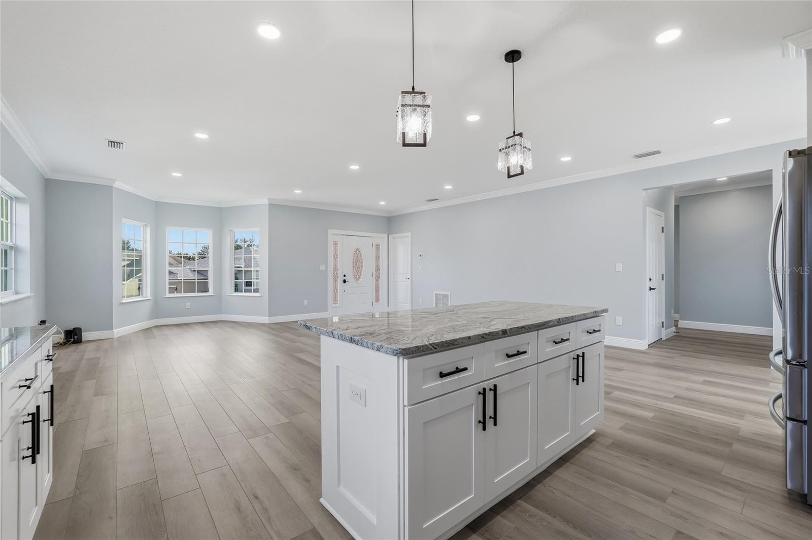 Image 11 of 70 For 1083 Pointe Alexis Drive