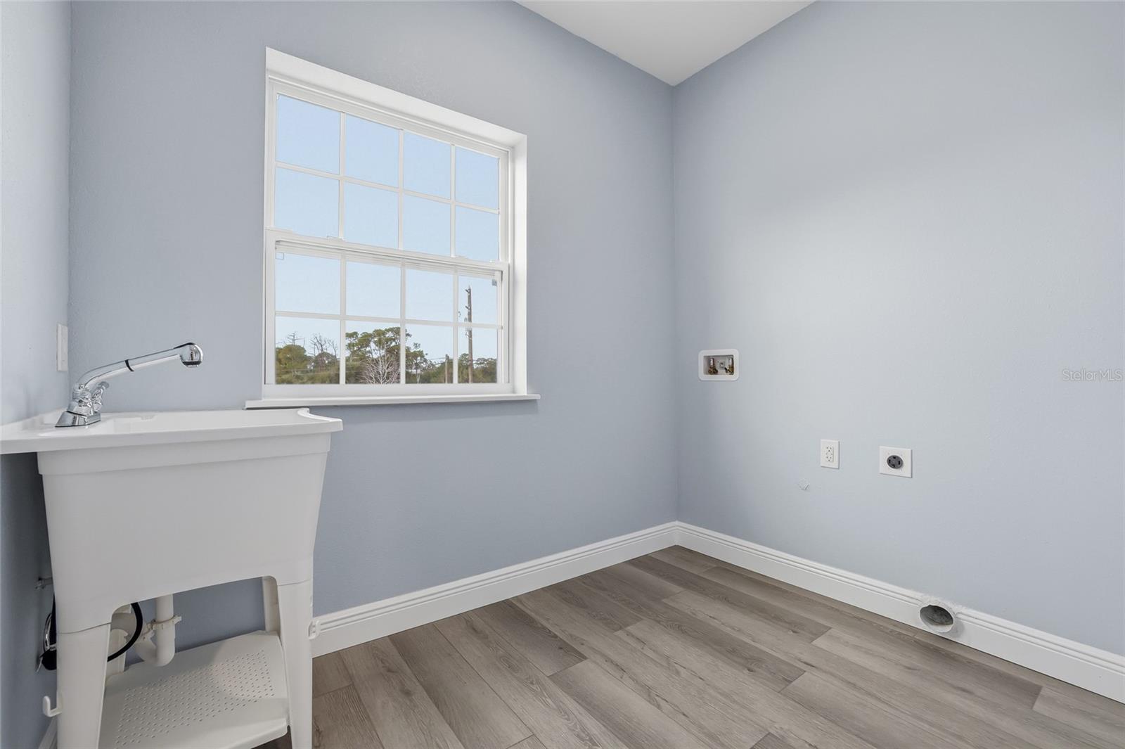 Image 39 of 70 For 1083 Pointe Alexis Drive