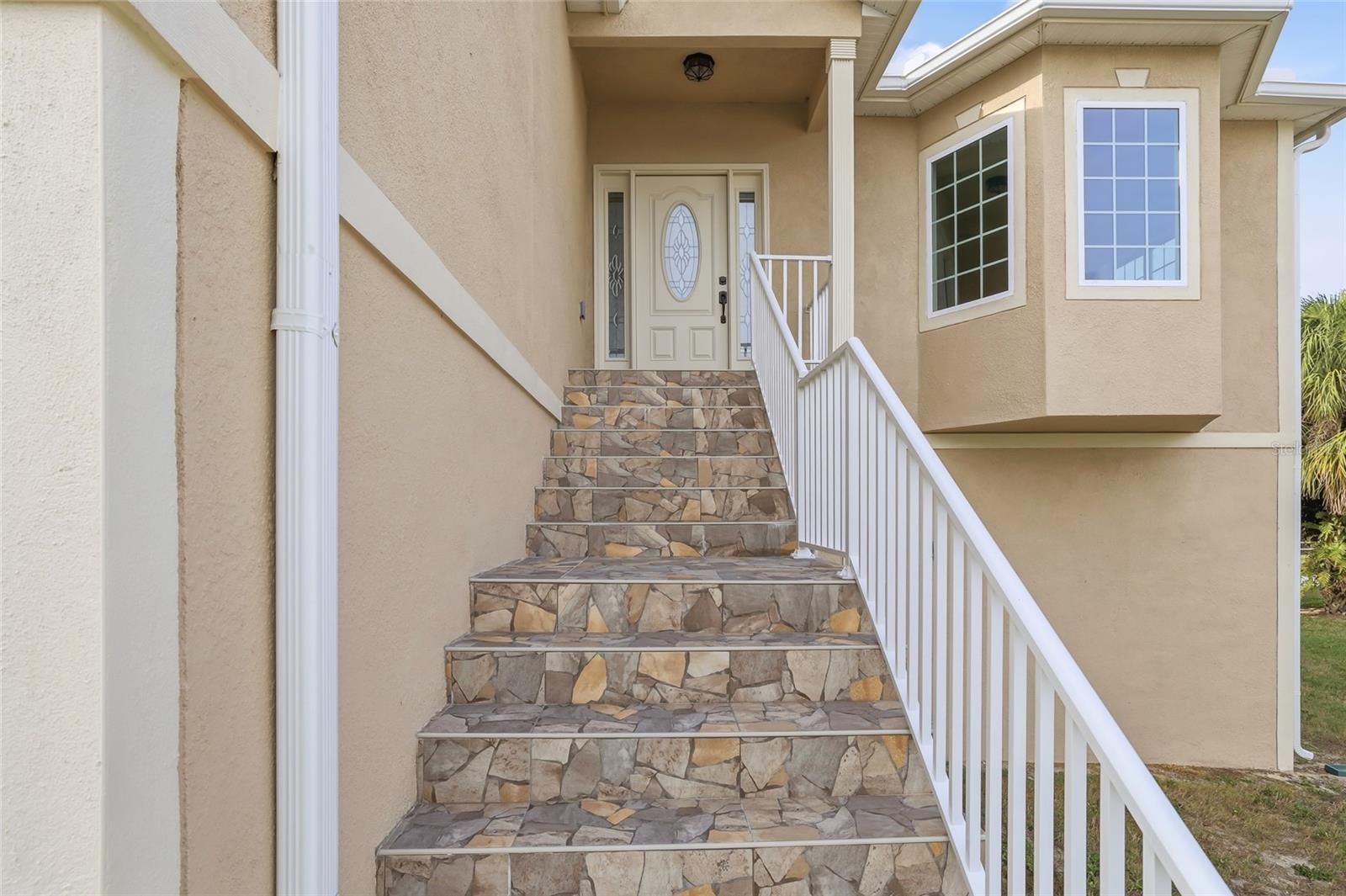 Image 7 of 70 For 1083 Pointe Alexis Drive