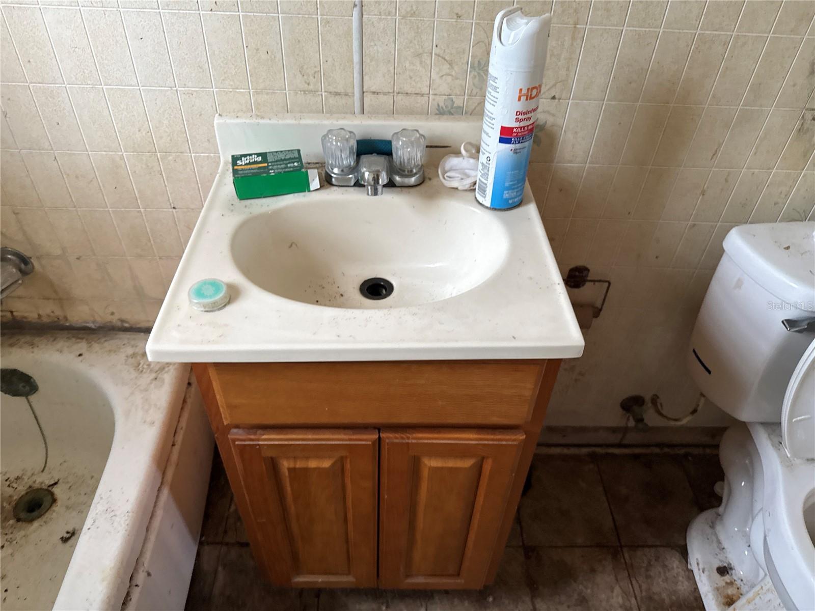 Image 14 of 14 For 931 Lincoln Street