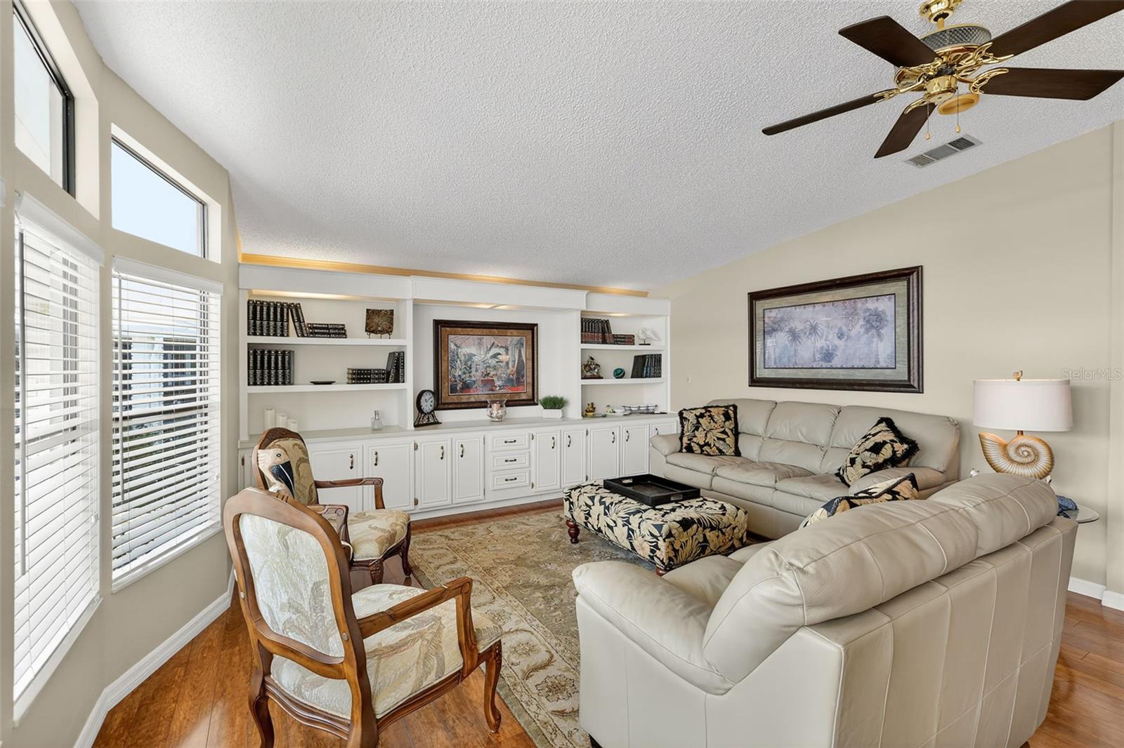 Image 22 of 79 For 240 Hibisco Drive