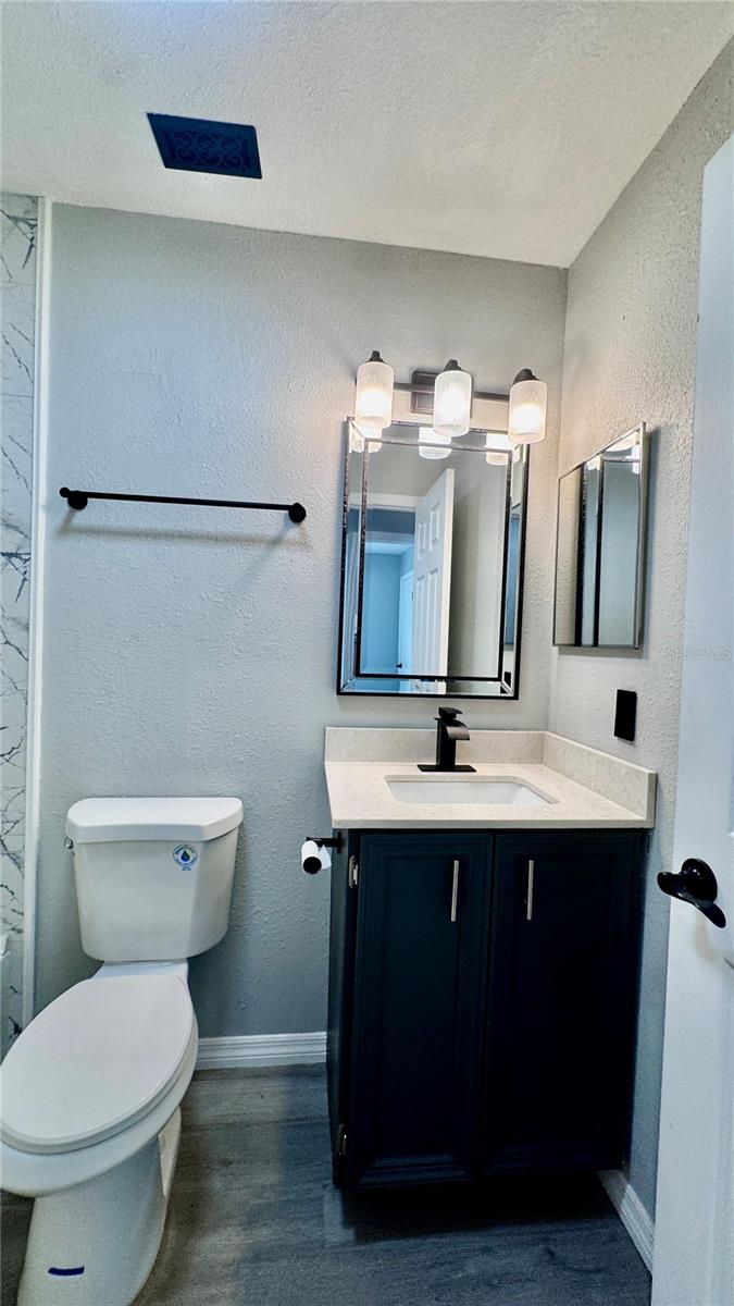 Image 10 of 16 For 27319 Dale Avenue