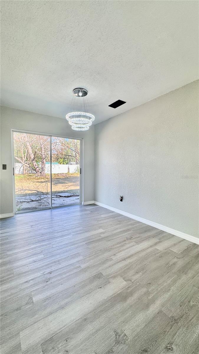 Image 5 of 16 For 27319 Dale Avenue